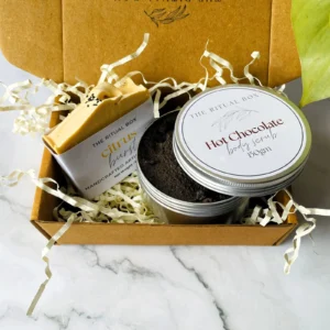 The Ritual box : Mini Gift Set with Soap and Scrub