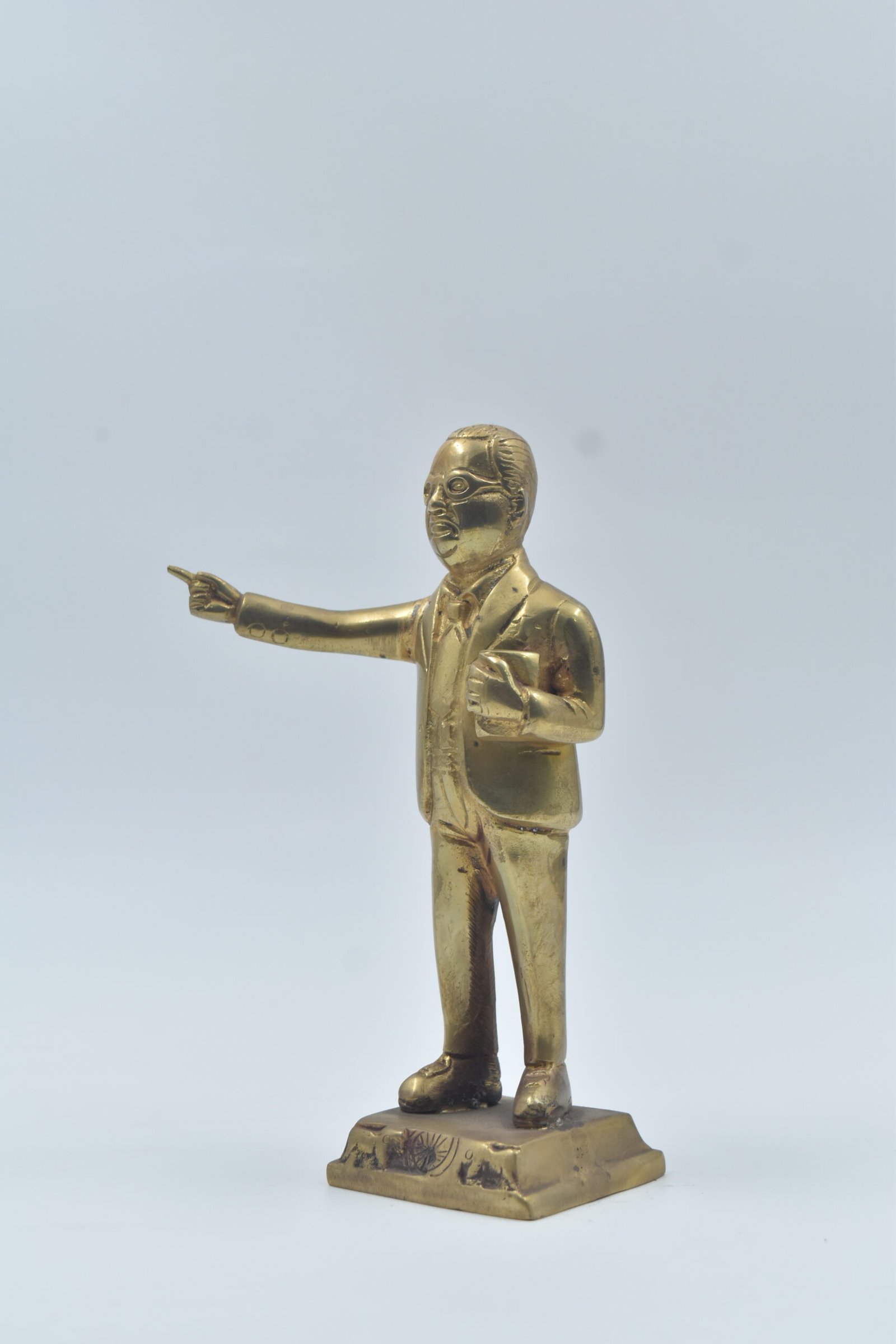 Dr. B. R. Ambedkar Brass Statue – Babasaheb Ambedkar Murti for Home, Office Desk, Study Table & Ambedkar Jayanti Gift – Decorative Brass Showpiece for Festival, Birthday & Corporate Gifting
