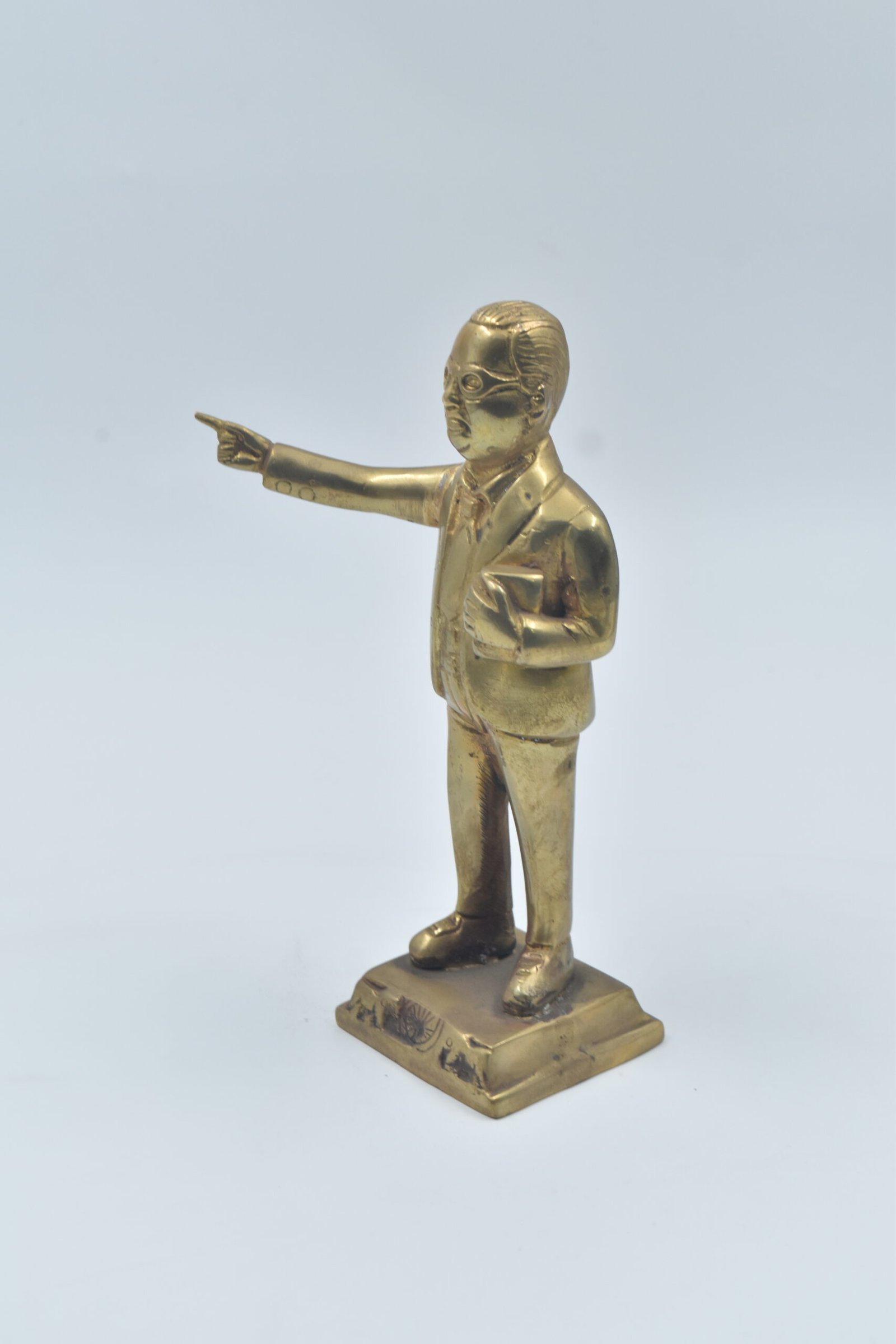 Dr. B. R. Ambedkar Brass Statue – Babasaheb Ambedkar Murti for Home, Office Desk, Study Table & Ambedkar Jayanti Gift – Decorative Brass Showpiece for Festival, Birthday & Corporate Gifting