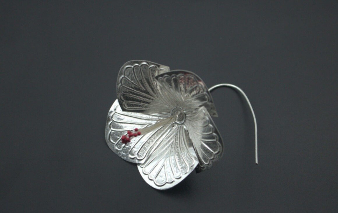 Pure Silver Hibiscus Flower (Jaswanti Gudhal) for Pooja, Temple Decor & Gifting | 925 Sterling Silver Floral Offering | BIS Hallmarked Divine Silver Blossom for Mandir, Home & Festivals