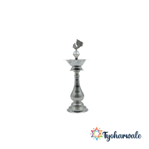 Pure Silver Peacock Diya - Traditional Kerala Mahabharat Deepak Lamp for Pooja, Home, Temple, Diwali Decoration, Spiritual Gift | Single Hand-Engraved Silver Diya for Tyoharwale