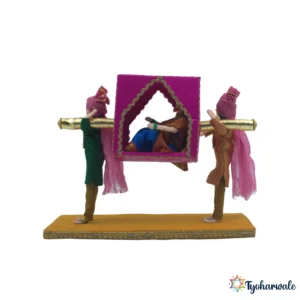 Lek Chalali Sasarla Rukwat Figurine | Maharashtrian Wedding Bidaai Scene Display | Marathi Lagna Cultural Showpiece for Bridal Rukwat Arrangement