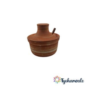 X-Large natural clay pressure cooker with traditional earthen design and lid.