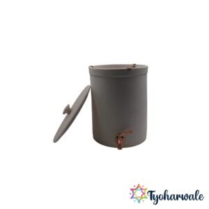 Traditional Ganga water matka with tap and lid for natural cooling.
